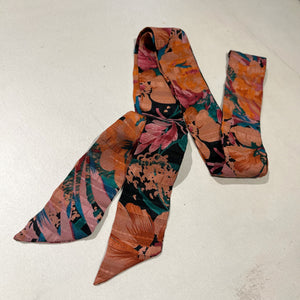 Fin scarf vintage / dead stock