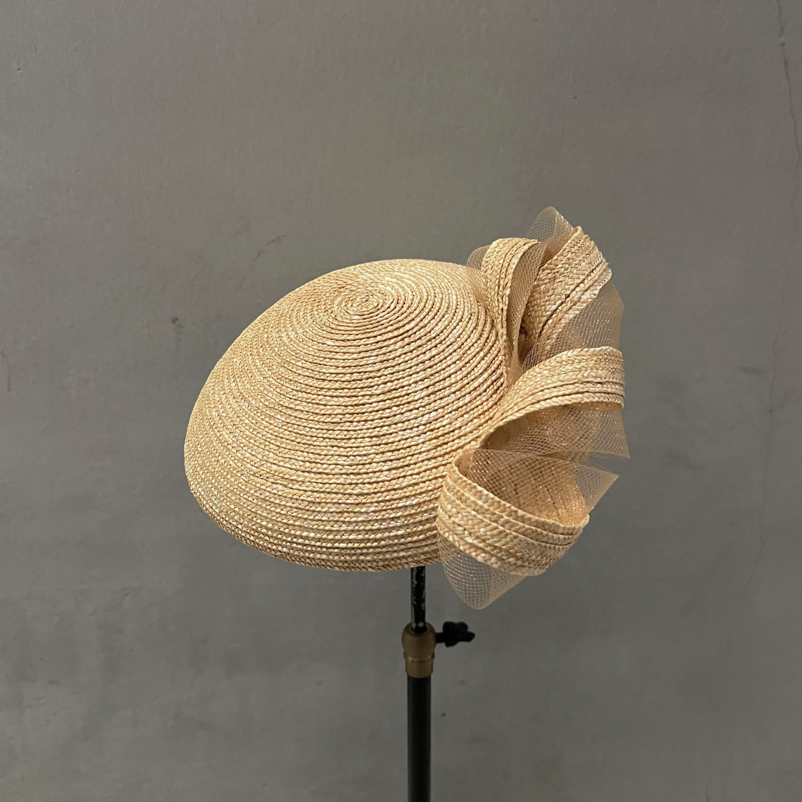 Extra fine straw twist biscuit – millinery mino