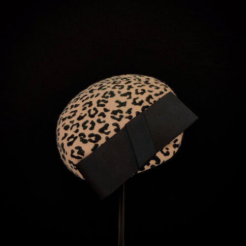 Leopard mini beret oval