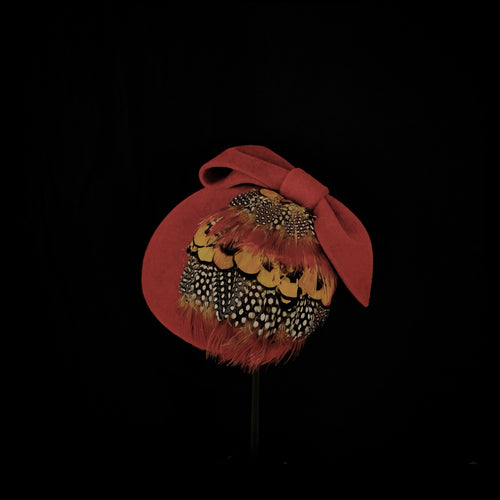 Ribbon & feathers mushroom